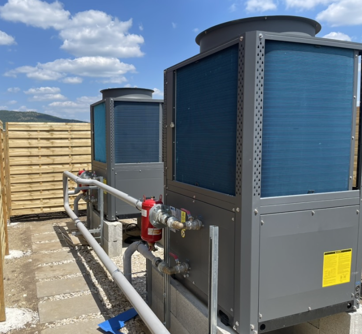 Commercial Heat Pump Project in Hungary | 200kW Hotel Heating